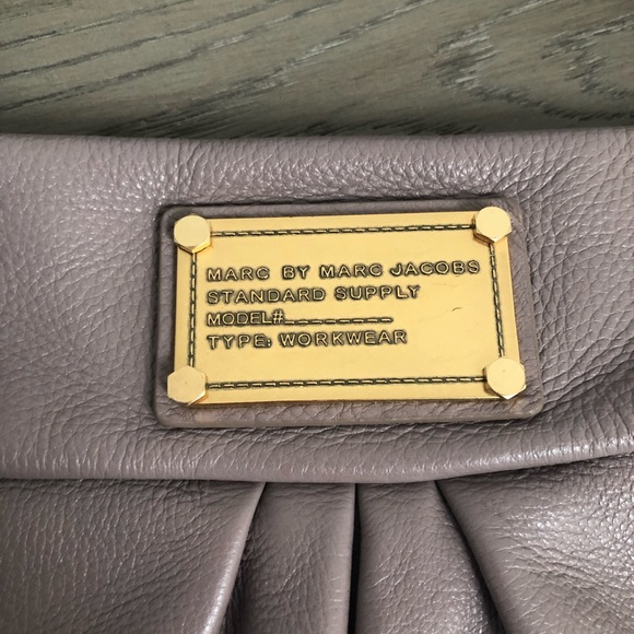 Marc by Marc Jacobs Hillier Hobo - Picture 2 of 8